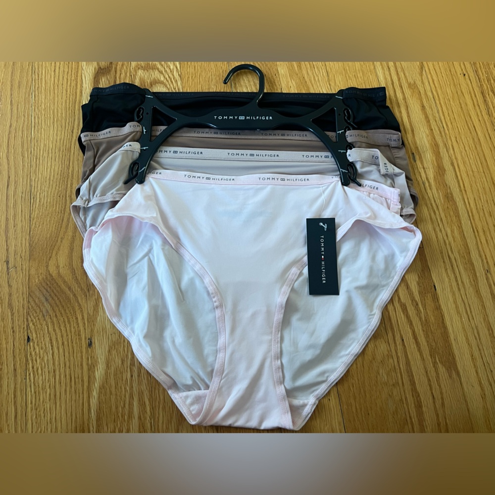 4 pair Tommy Hilfiger Women's underwear
